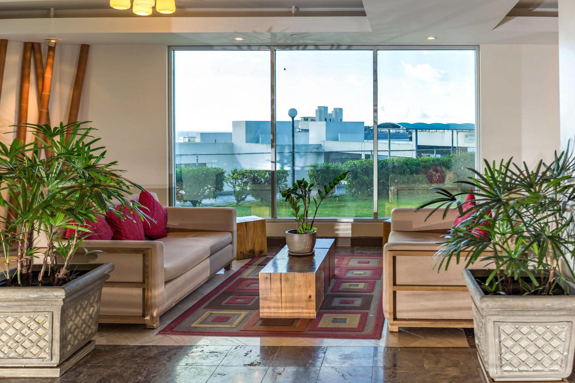 Oceanview Hotel And Residences Tumon Dış mekan fotoğraf